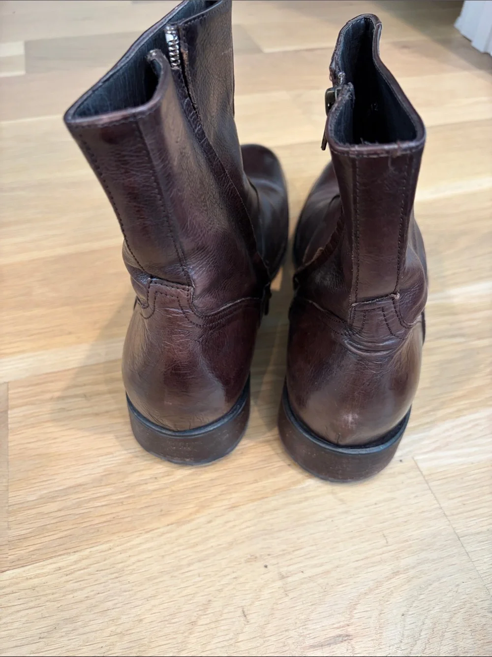 To Boot Men's Dark Brown Leather Chukka Boots